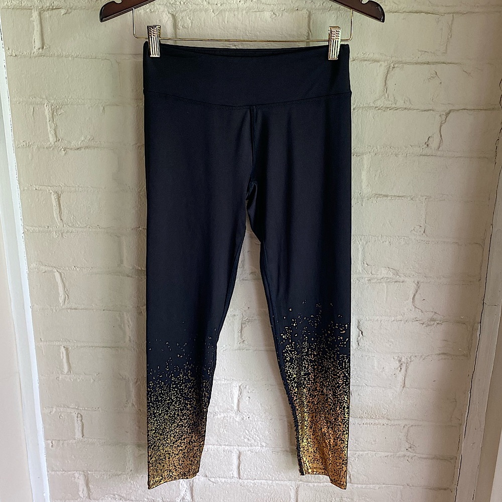 Freshman 1996 size small black sleek & rose gold / gold workout leggings